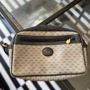 SOLD | Vintage Gucci Crossbody Bag